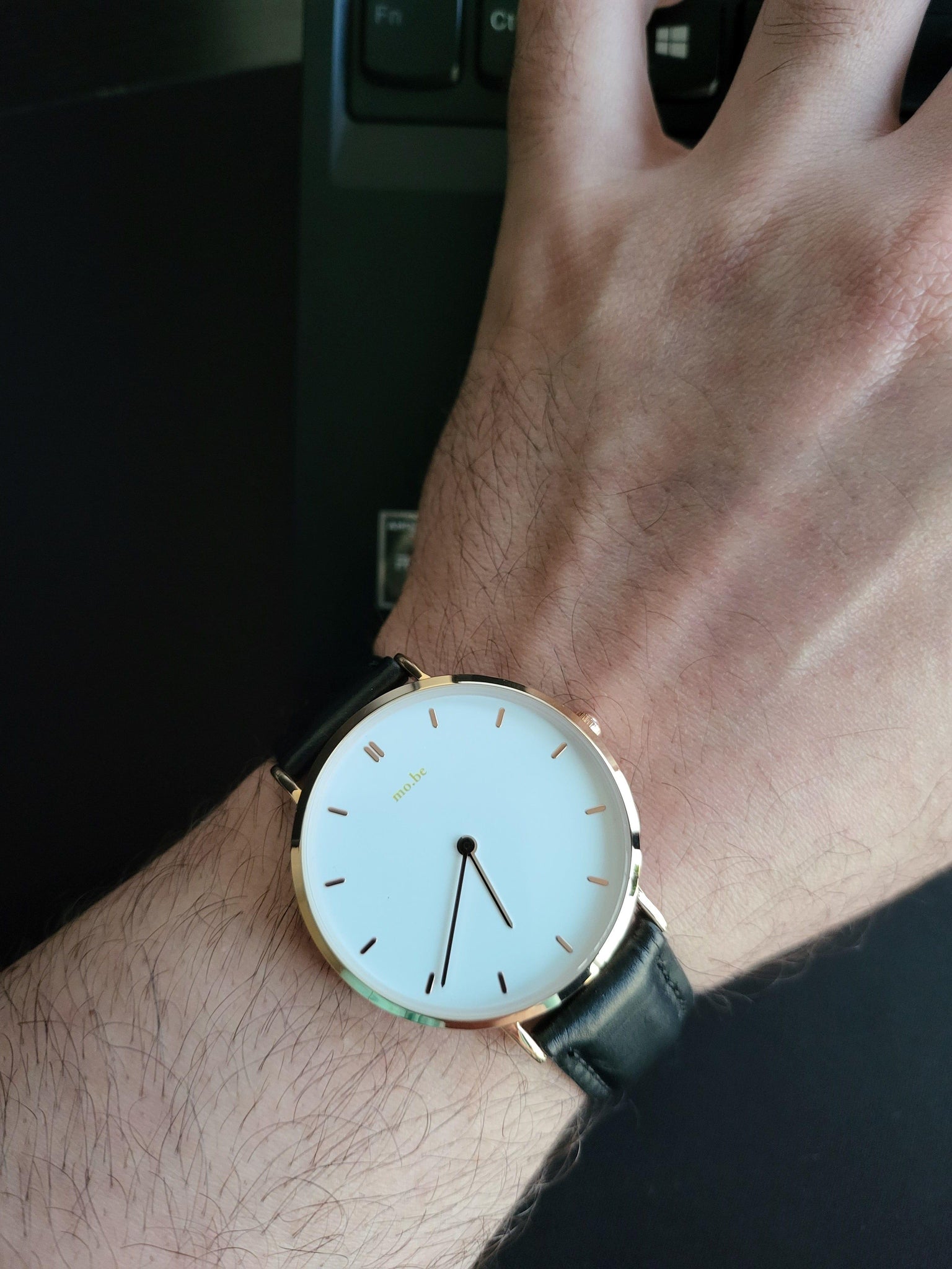 mo.be the executive watch - mo.be